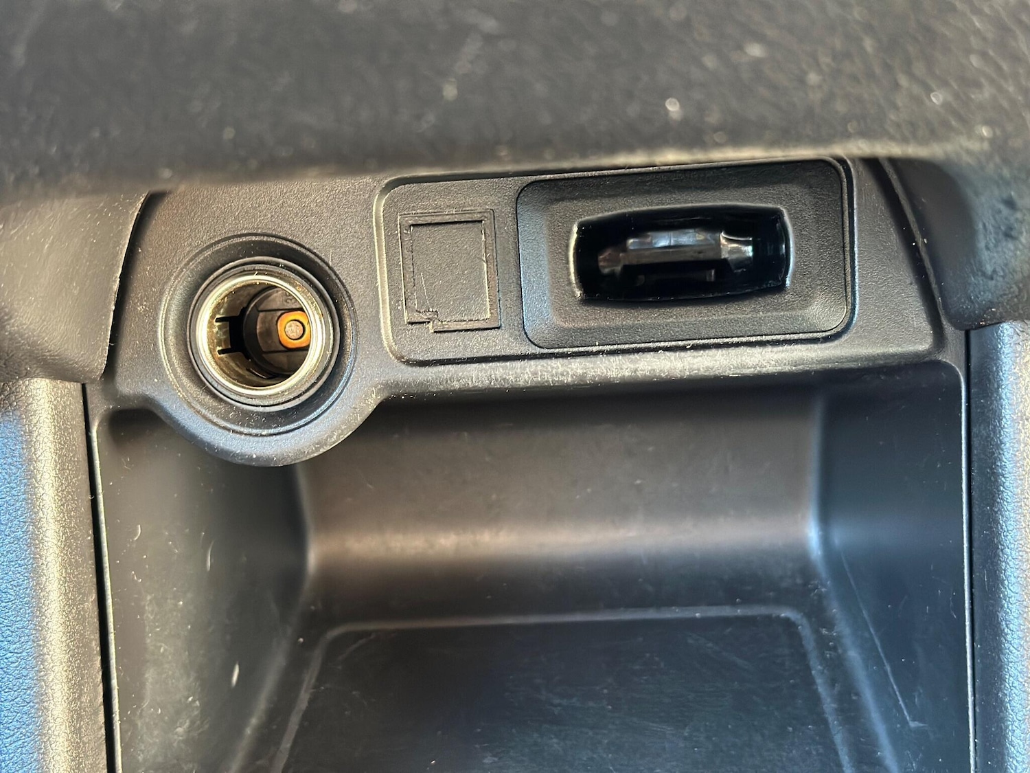 Used Mitsubishi Outlander 2016 for sale - 76922688: Photo 57