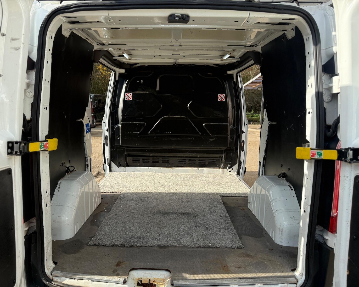 Used Ford Transit Custom 2016 for sale - 76518083: Photo 19