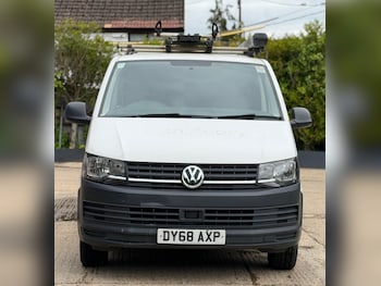 Used Volkswagen Transporter 2018 for sale - 78932139: Photo