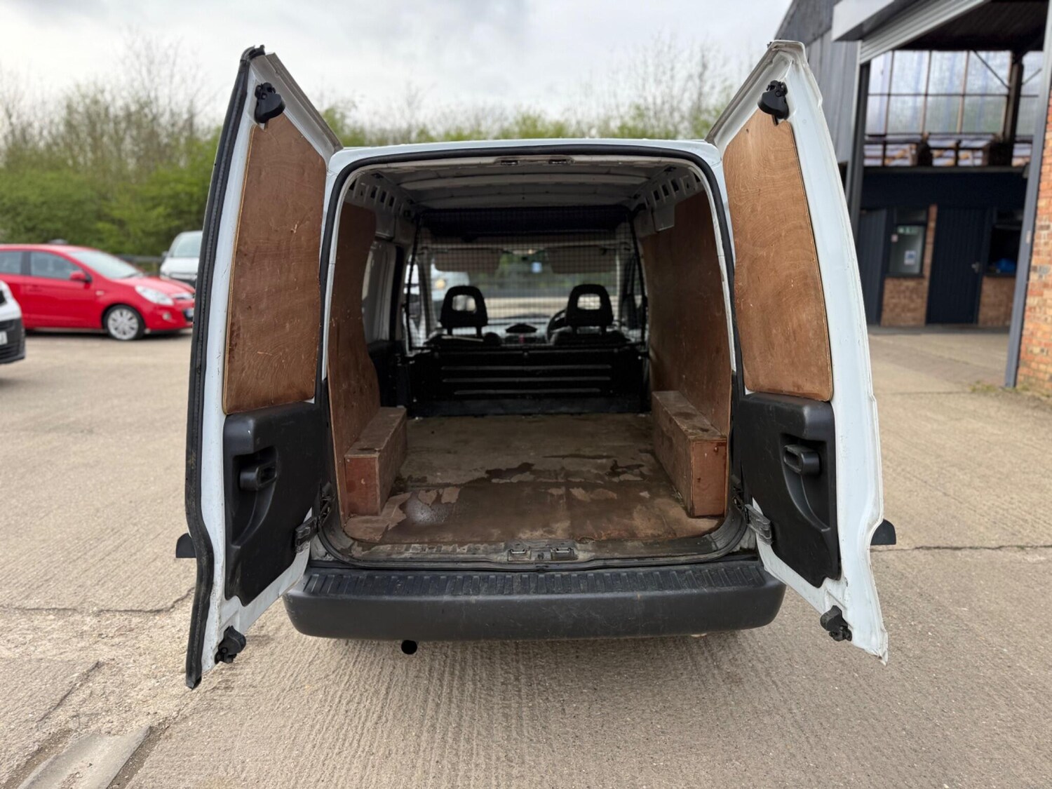 Used Vauxhall Combo 2011 for sale - 78124845: Photo 15