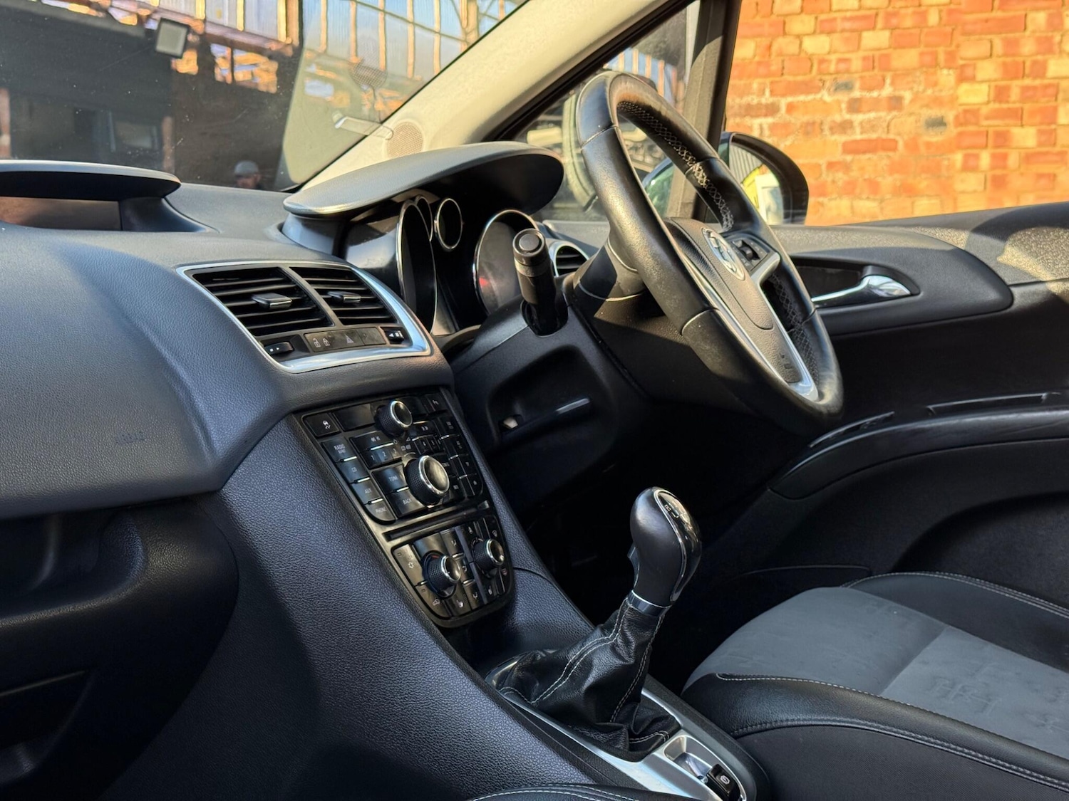 Used Vauxhall Meriva 2013 for sale - 77919040: Photo 28