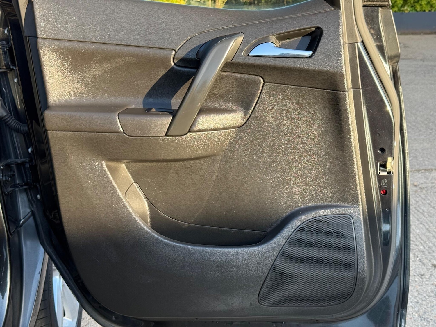 Used Vauxhall Meriva 2013 for sale - 77919040: Photo 34