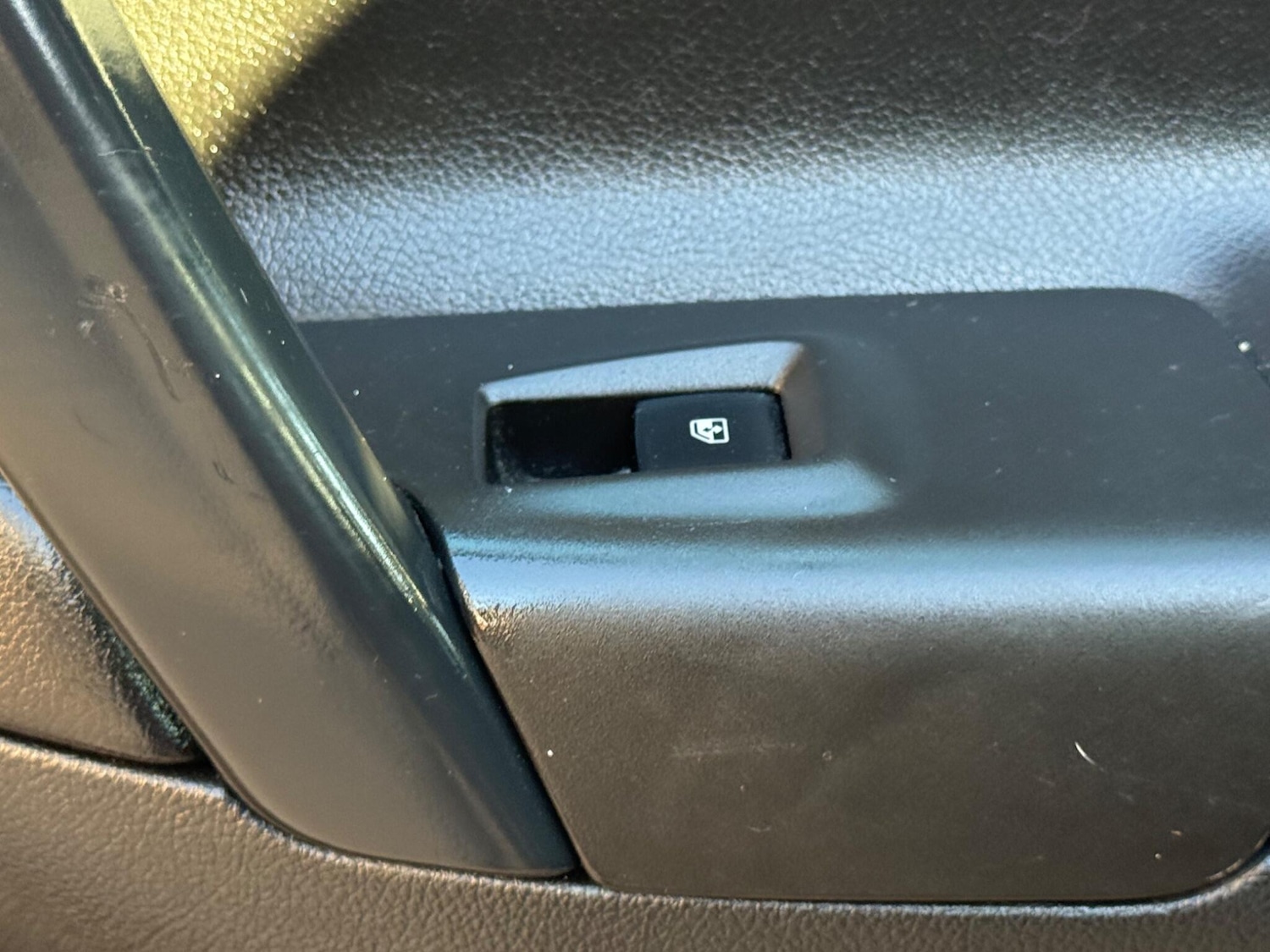 Used Vauxhall Meriva 2013 for sale - 77919040: Photo 36