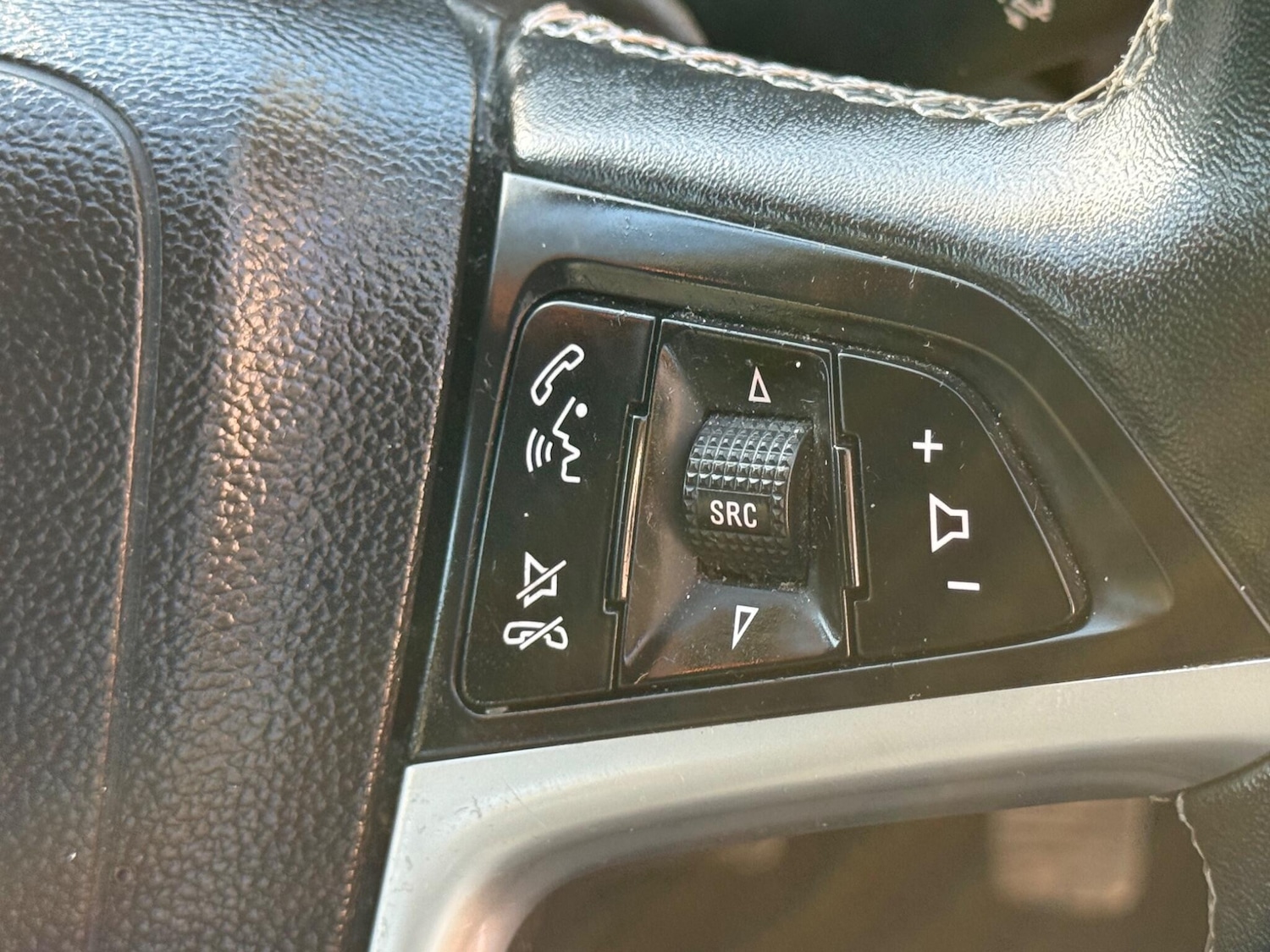 Used Vauxhall Meriva 2013 for sale - 77919040: Photo 39