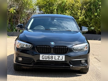 Used BMW 1 Series 2018 for sale - 79130440: Photo