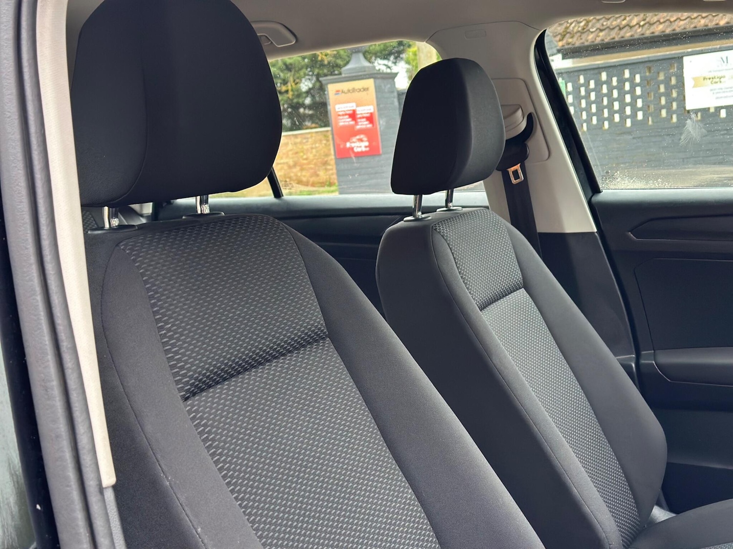 Used Volkswagen T-Roc 2019 for sale - 77849113: Photo 37