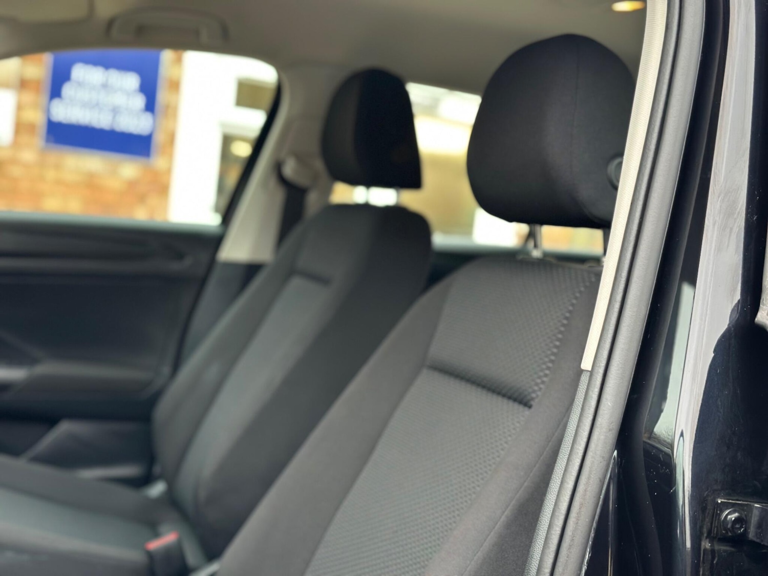 Used Volkswagen T-Roc 2019 for sale - 77849113: Photo 39