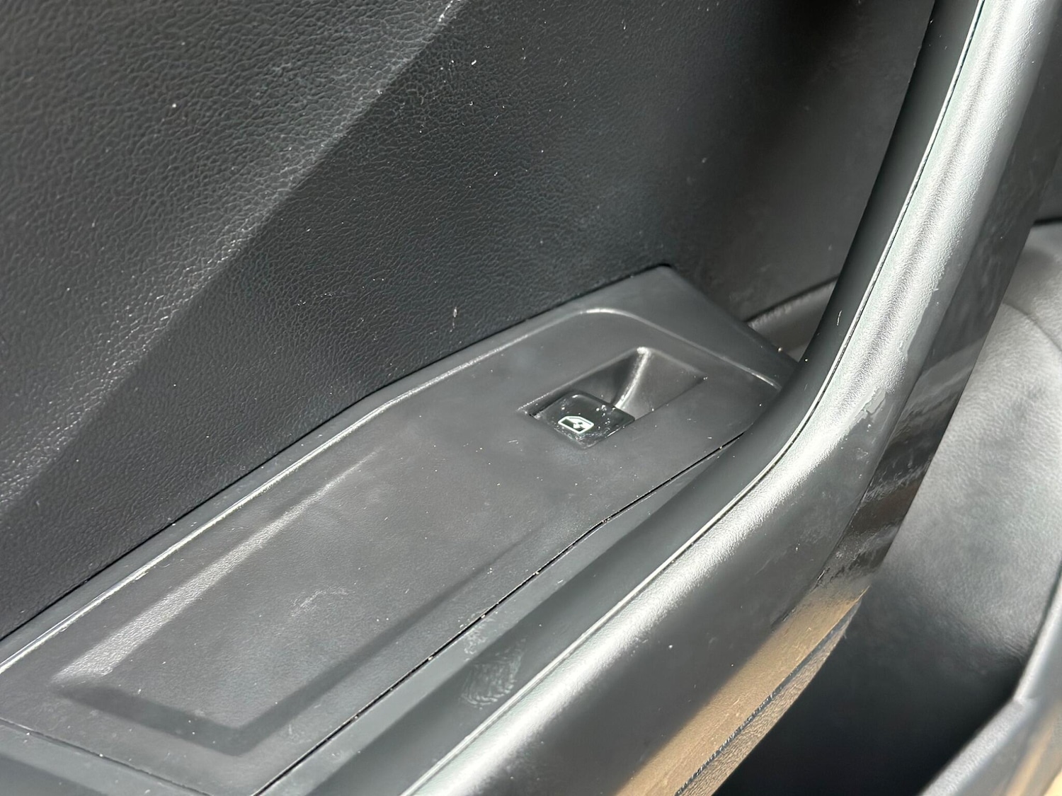 Used Volkswagen T-Roc 2019 for sale - 77849113: Photo 43