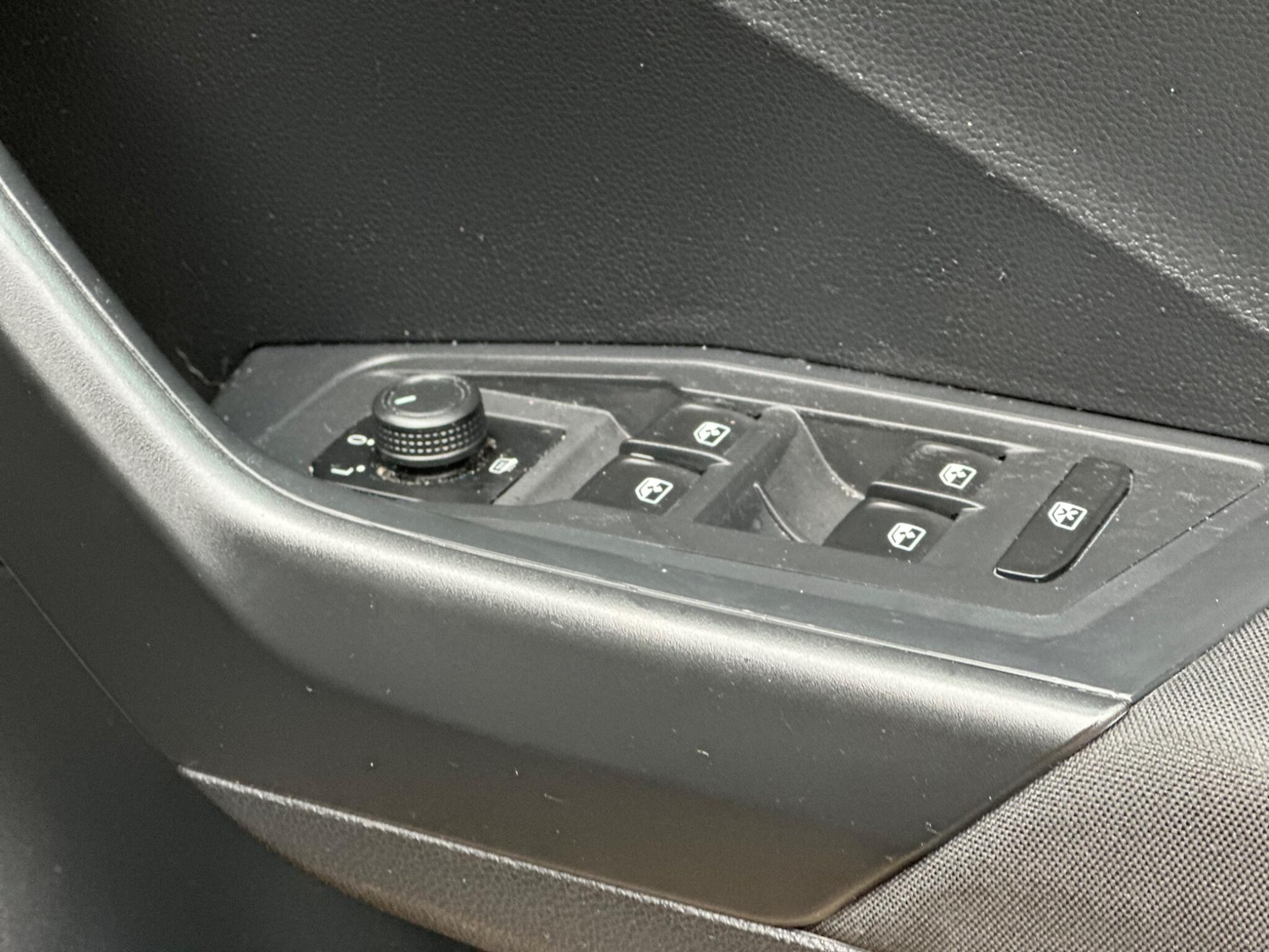 Used Volkswagen T-Roc 2019 for sale - 77849113: Photo 53