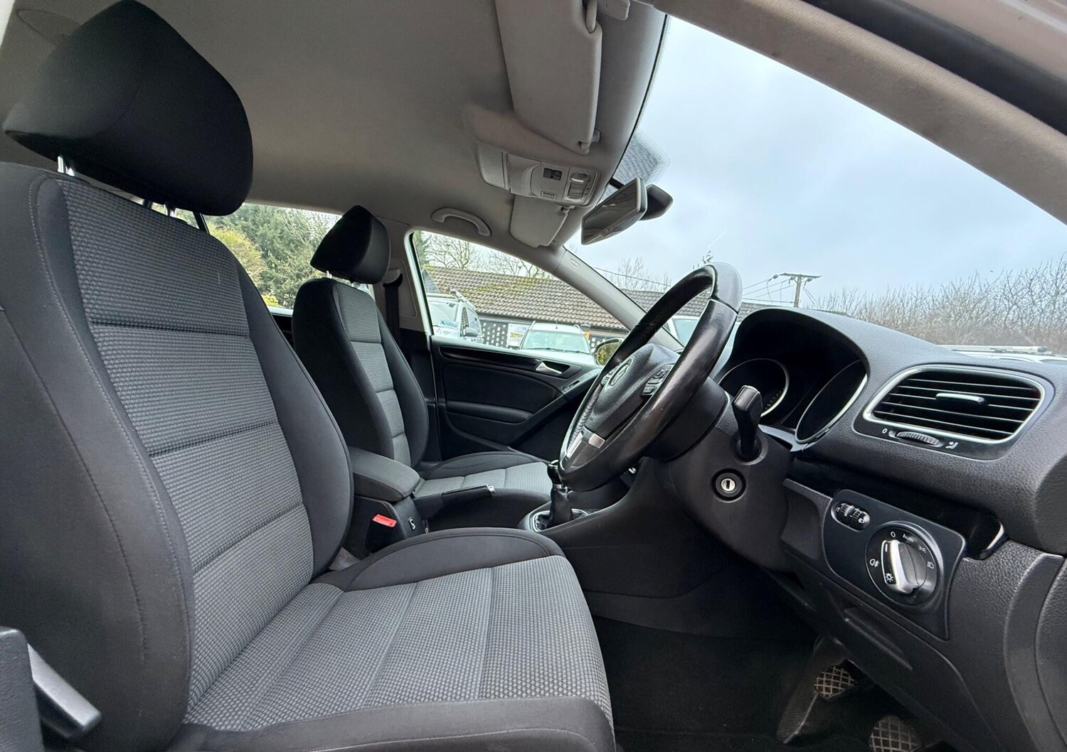 Used Volkswagen Golf 2012 for sale - 77520050: Photo 14