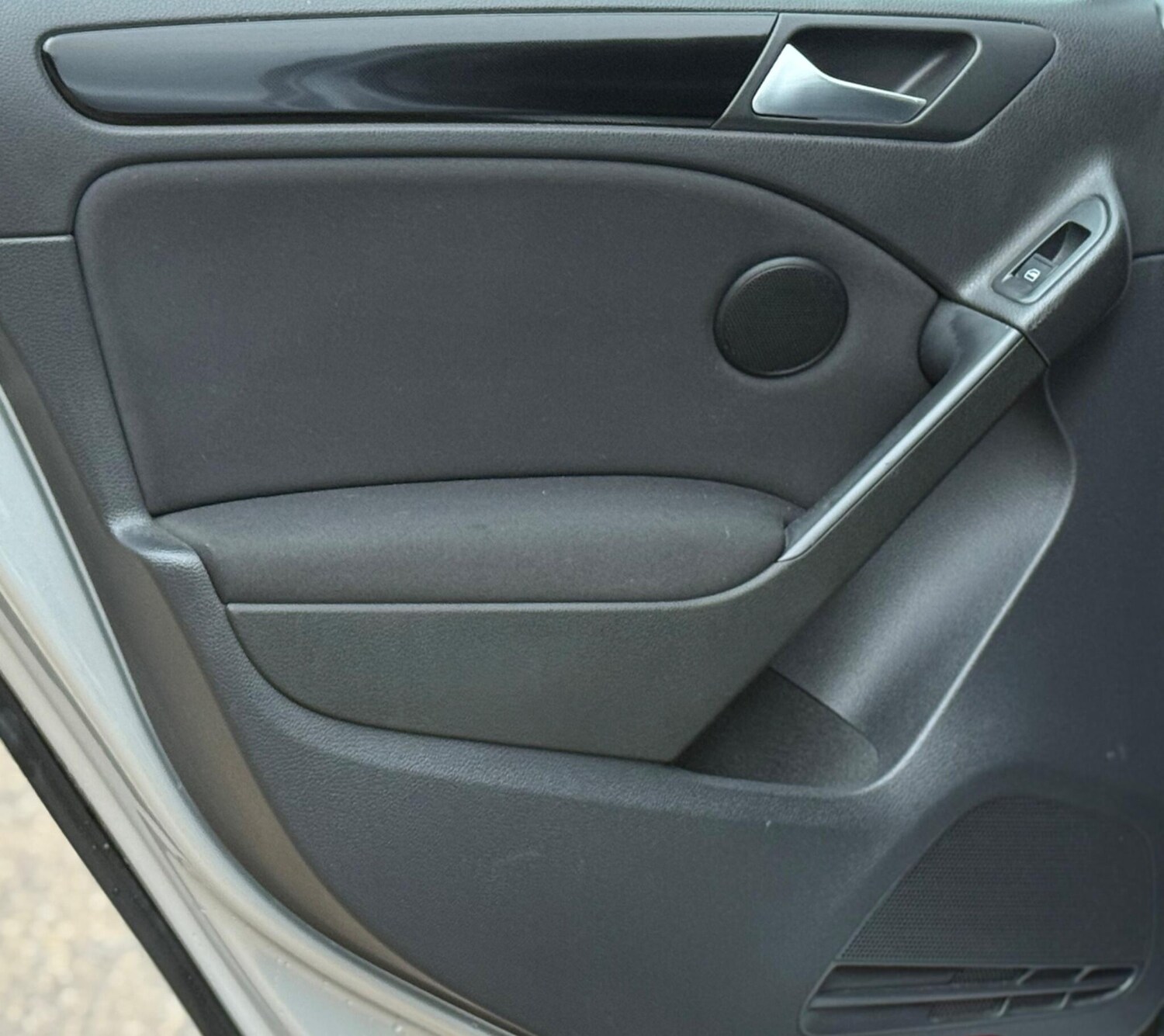 Used Volkswagen Golf 2012 for sale - 77520050: Photo 20