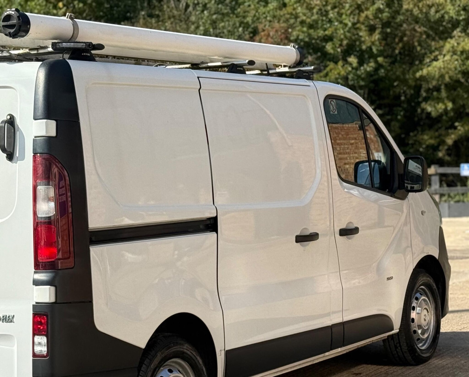 Used Vauxhall Vivaro 2016 for sale - 76114887: Photo 21