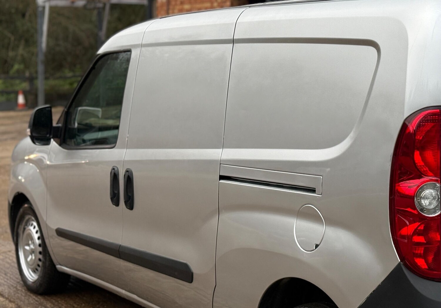 Used Vauxhall Combo 2018 for sale - 76412644: Photo 28