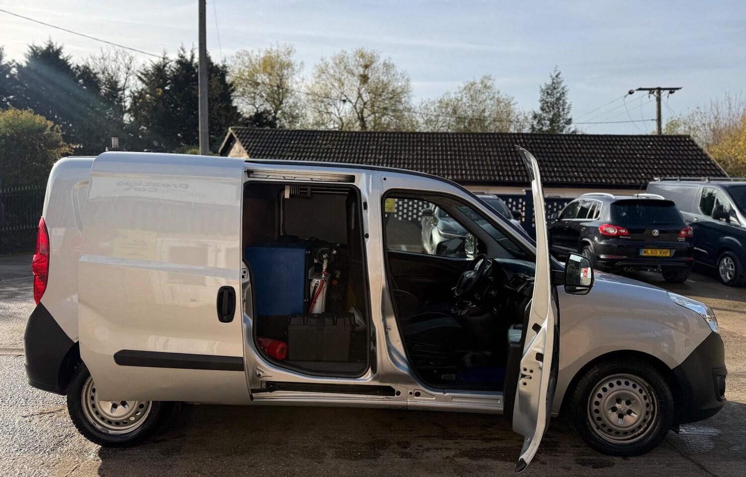Used Vauxhall Combo 2018 for sale - 76412644: Photo 9
