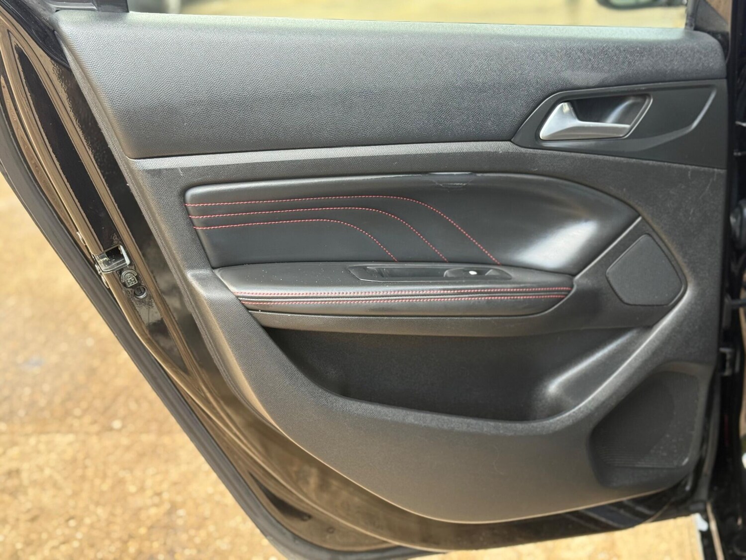 Used Peugeot 308 2015 for sale - 78015979: Photo 41