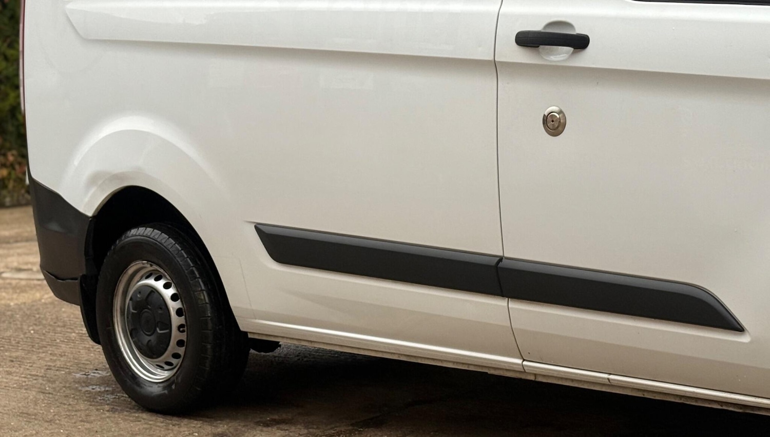 Used Ford Transit Custom 2017 for sale - 77139297: Photo 25