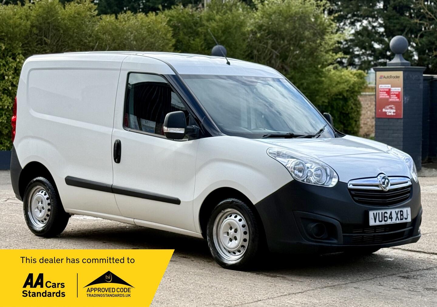 Used Vauxhall Combo 2015 for sale - 78132123: Photo 1