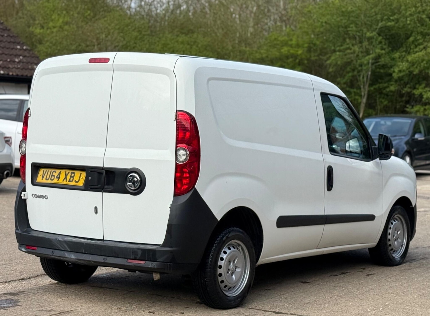 Used Vauxhall Combo 2015 for sale - 78132123: Photo 11