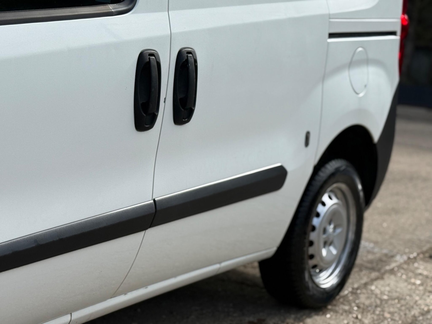 Used Vauxhall Combo 2015 for sale - 78132123: Photo 25