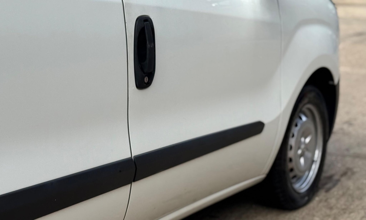 Used Vauxhall Combo 2015 for sale - 78132123: Photo 31