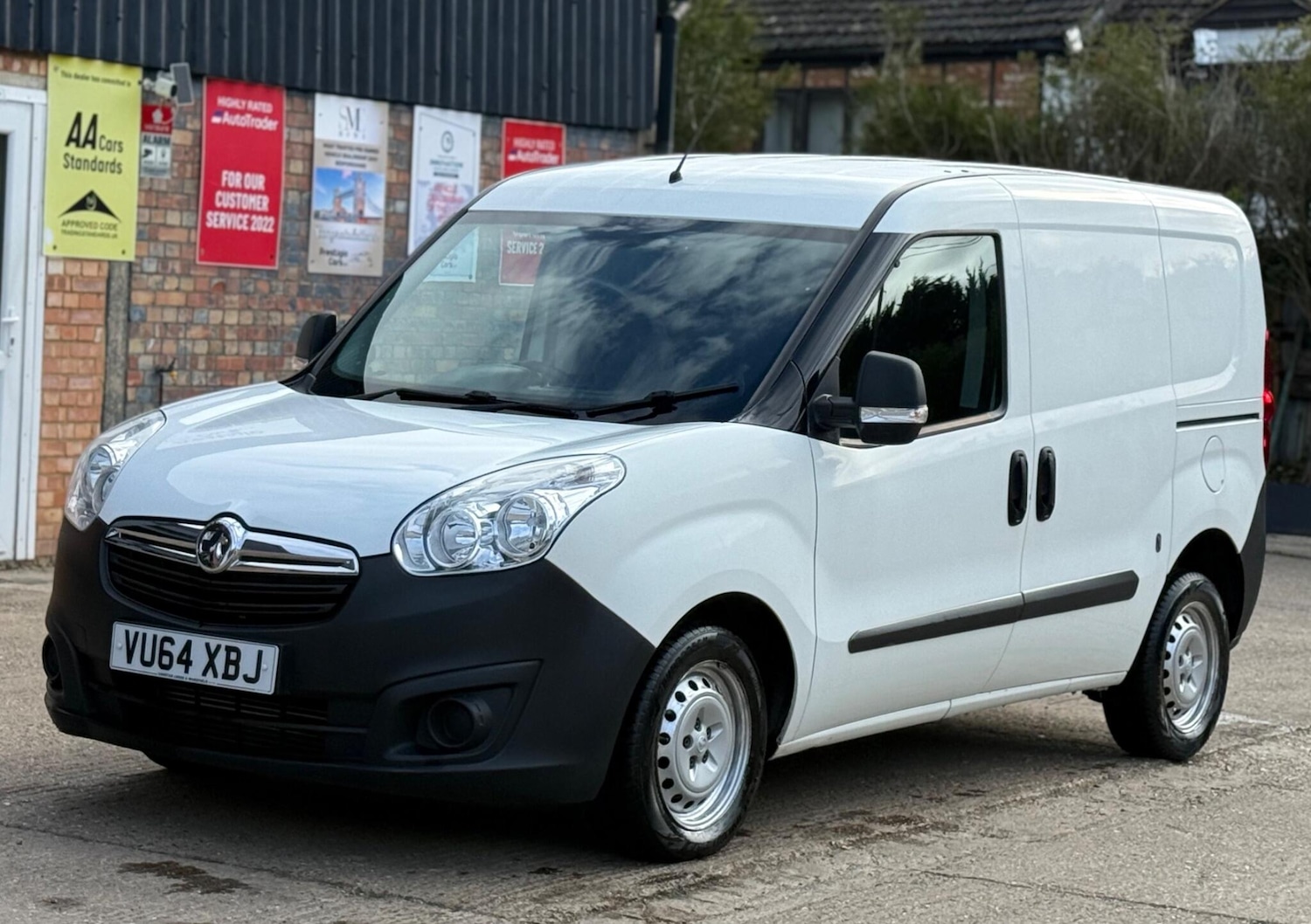 Used Vauxhall Combo 2015 for sale - 78132123: Photo 5