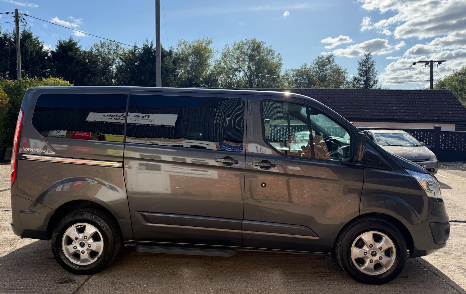 Used Ford Tourneo Custom 2017 for sale - 76128036: Photo 12