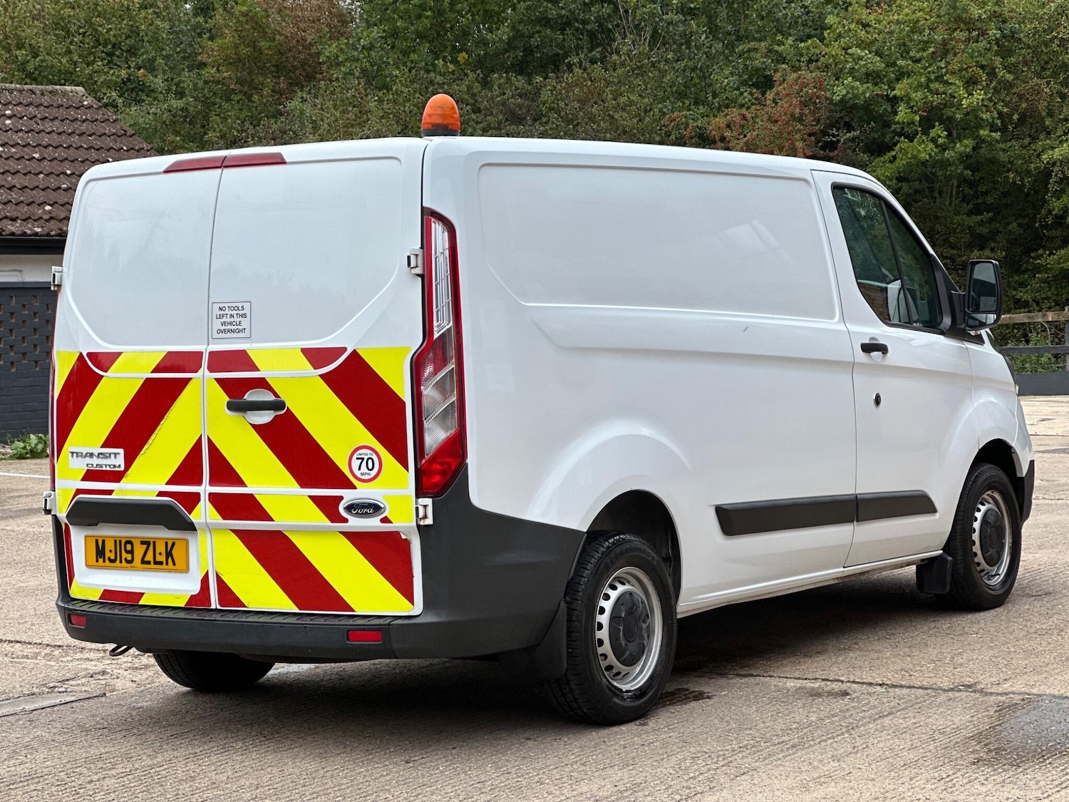 Used Ford Transit Custom 2019 for sale - 75987206: Photo 11