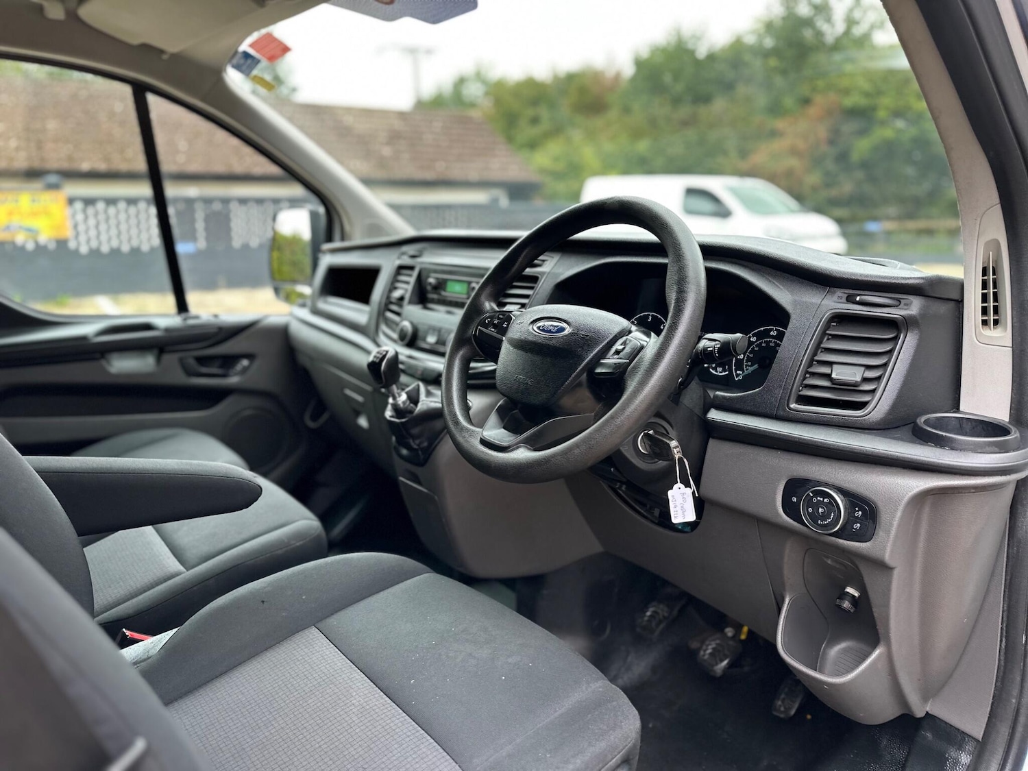 Used Ford Transit Custom 2019 for sale - 75987206: Photo 32