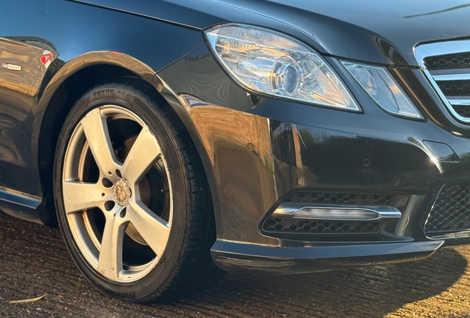 Used Mercedes-Benz E Class 2012 for sale - 76429505: Photo 25