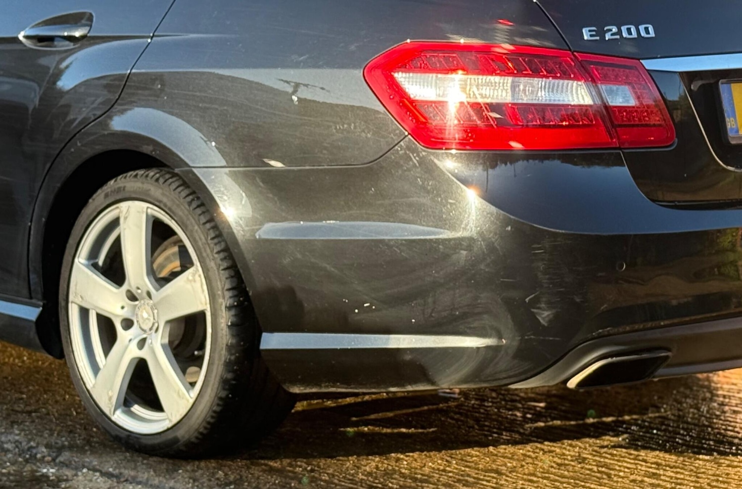 Used Mercedes-Benz E Class 2012 for sale - 76429505: Photo 31