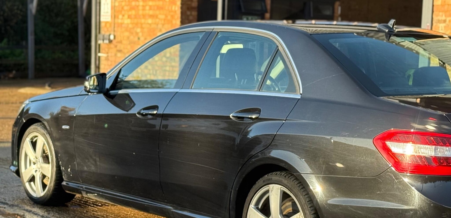 Used Mercedes-Benz E Class 2012 for sale - 76429505: Photo 32