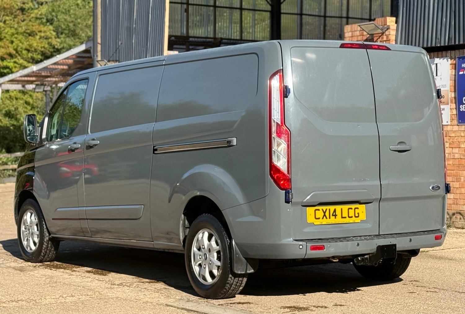 Used Ford Transit Custom 2014 for sale - 76102064: Photo 9