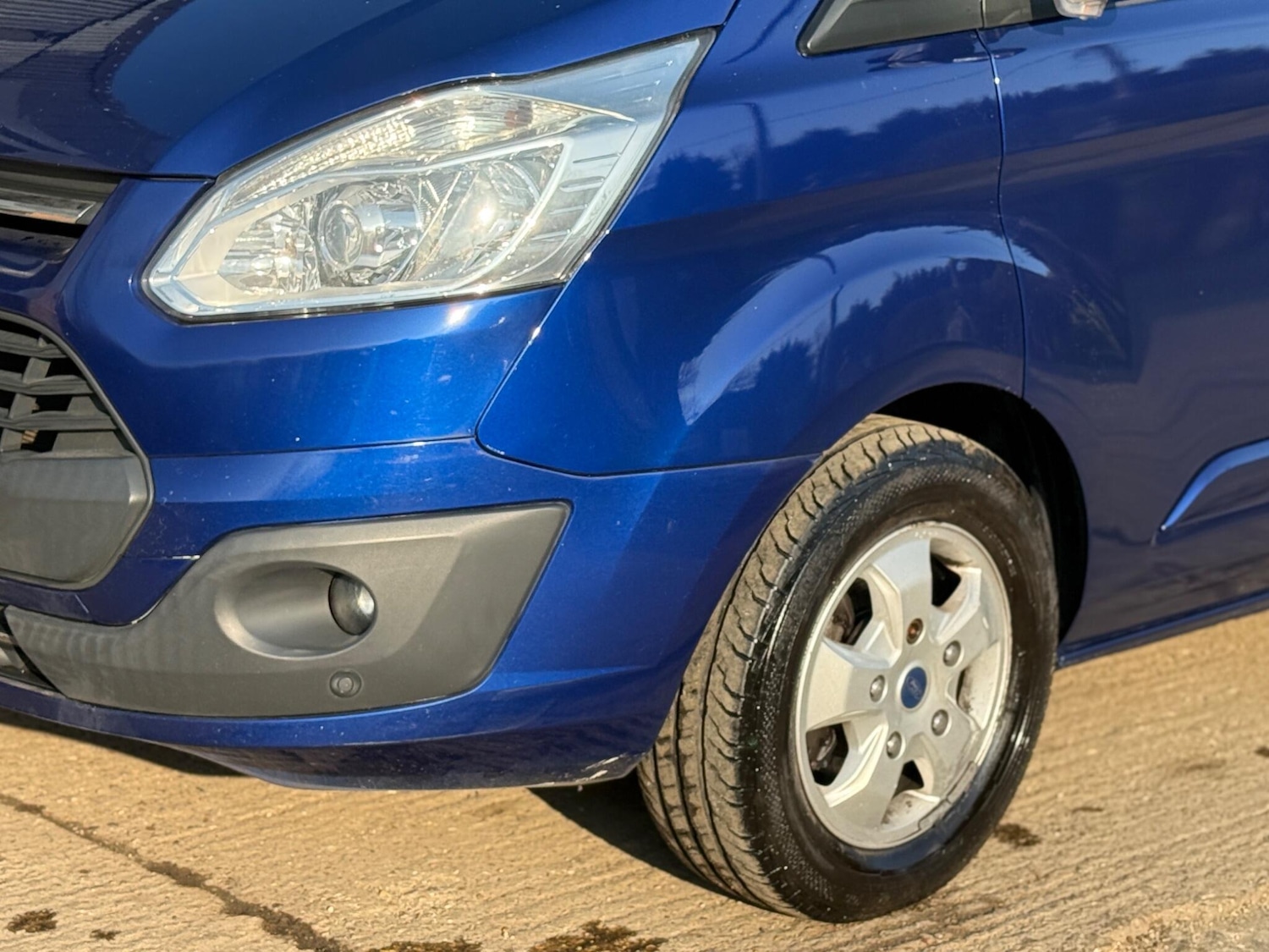 Used Ford Tourneo Custom 2017 for sale - 77629471: Photo 40