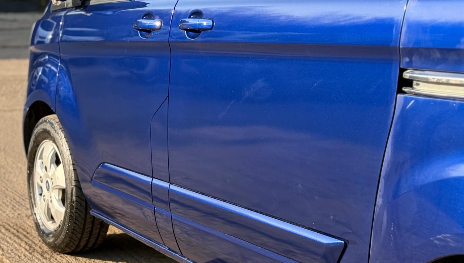 Used Ford Tourneo Custom 2017 for sale - 77629471: Photo 45