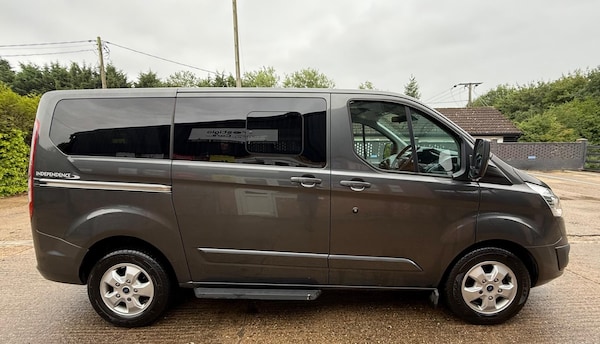 Used Ford Tourneo Custom 2018 for sale - 75348987: Photo 10