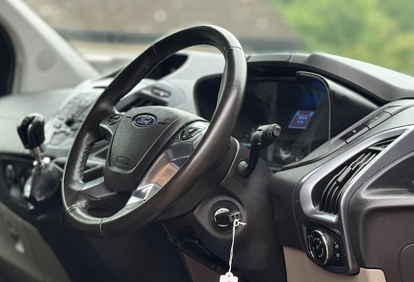 Used Ford Tourneo Custom 2018 for sale - 75348987: Photo 11