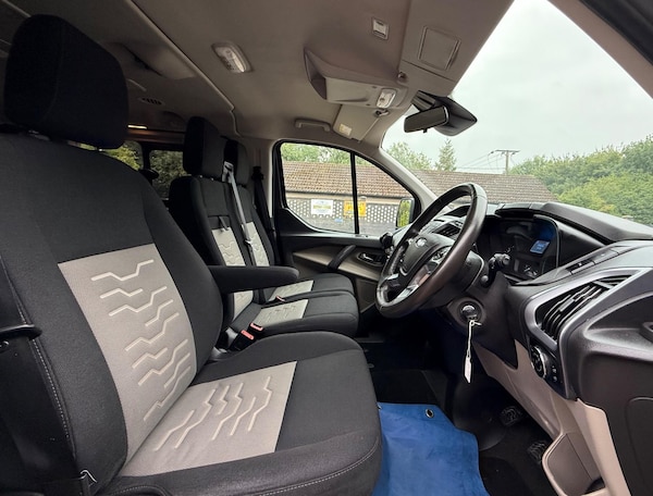 Used Ford Tourneo Custom 2018 for sale - 75348987: Photo 12