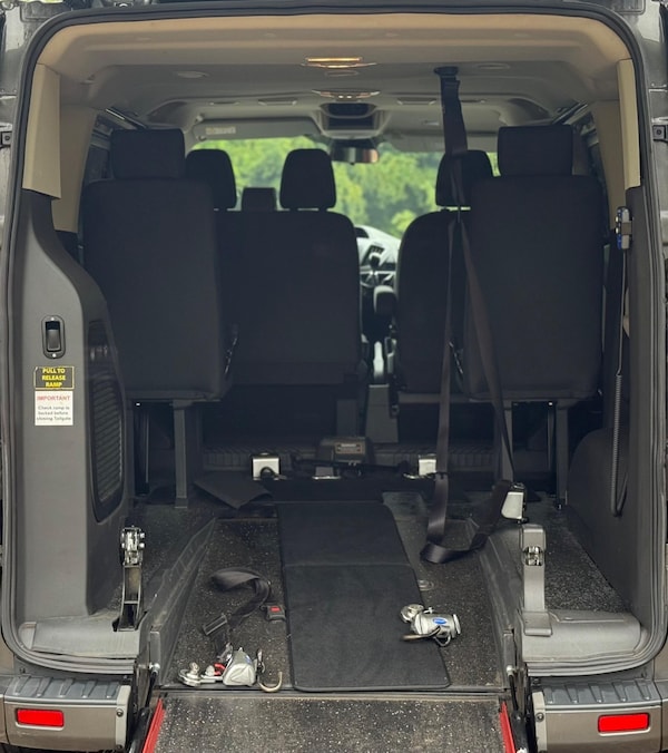 Used Ford Tourneo Custom 2018 for sale - 75348987: Photo 24