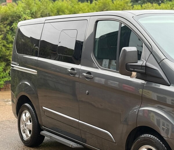 Used Ford Tourneo Custom 2018 for sale - 75348987: Photo 27