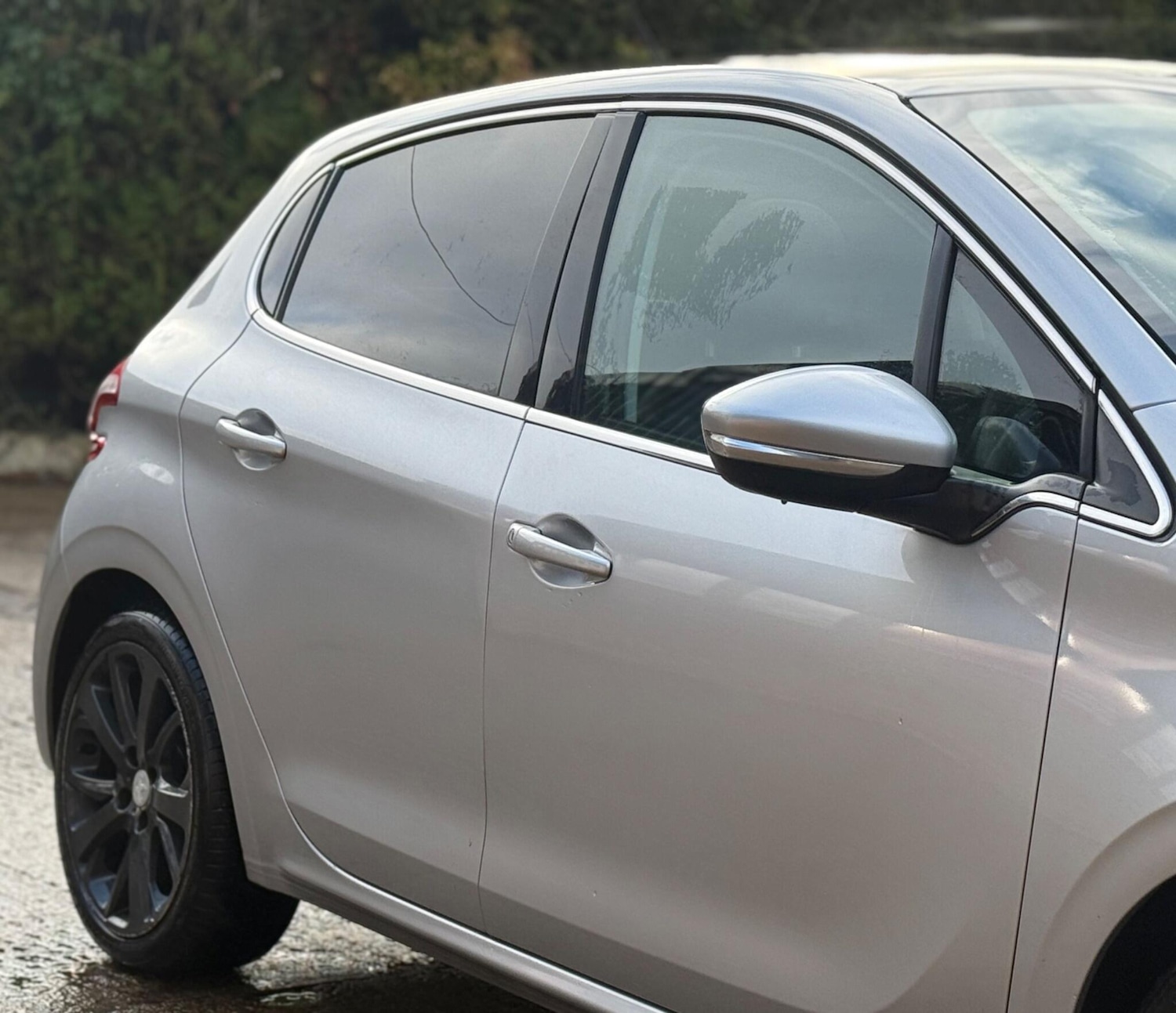 Used Peugeot 208 2012 for sale - 76685570: Photo 28