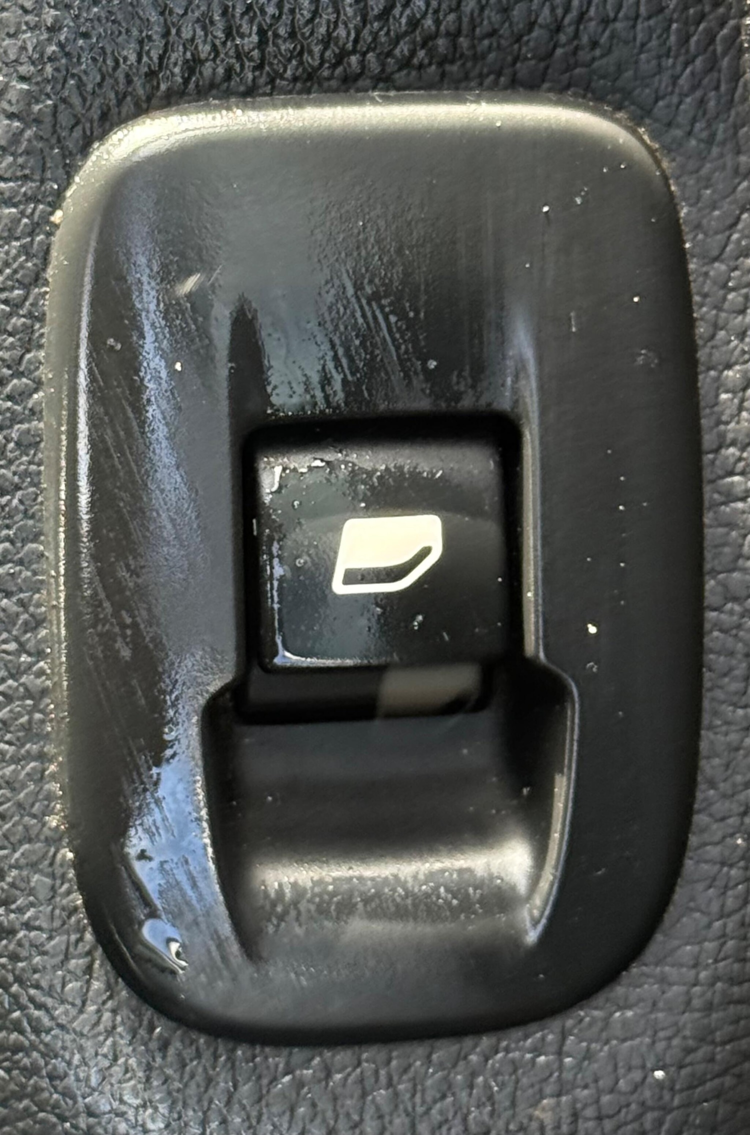 Used Peugeot 208 2012 for sale - 76685570: Photo 45