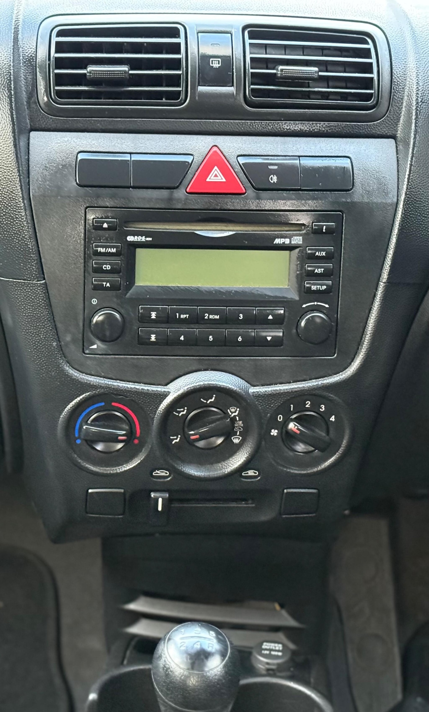 Used Kia Picanto 2009 for sale - 76685575: Photo 24