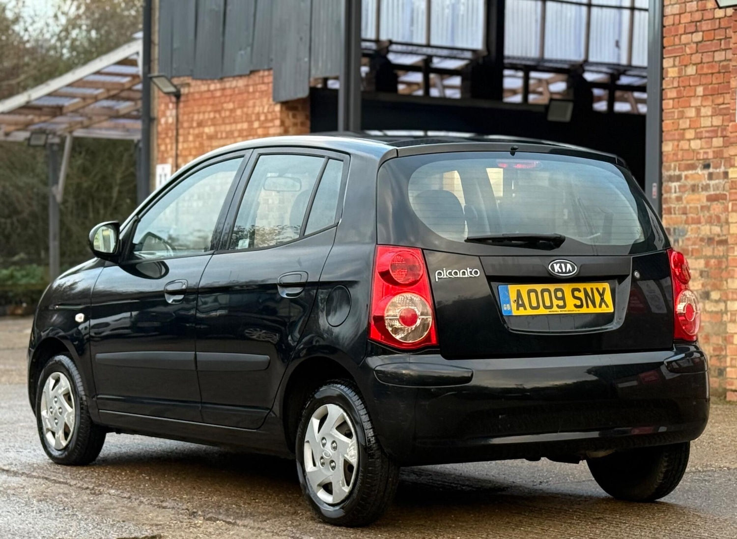 Used Kia Picanto 2009 for sale - 76685575: Photo 9