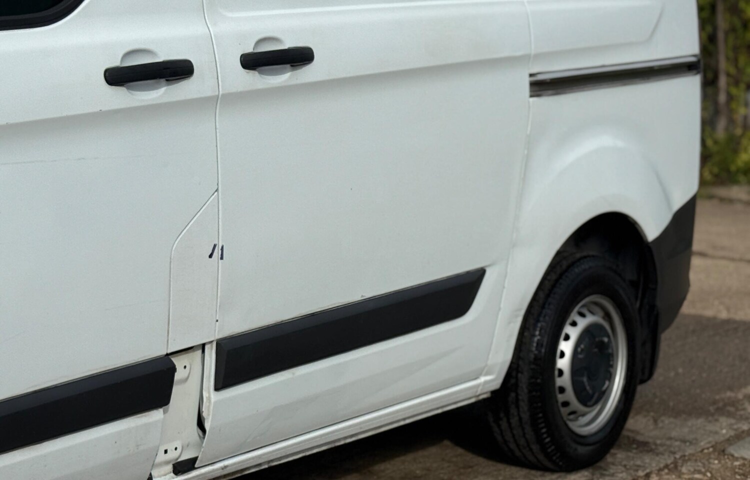 Used Ford Transit Custom 2017 for sale - 76253167: Photo 25