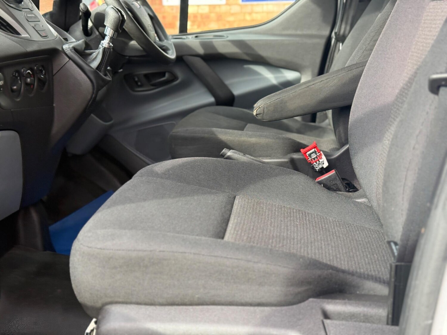 Used Ford Transit Custom 2017 for sale - 76253167: Photo 33