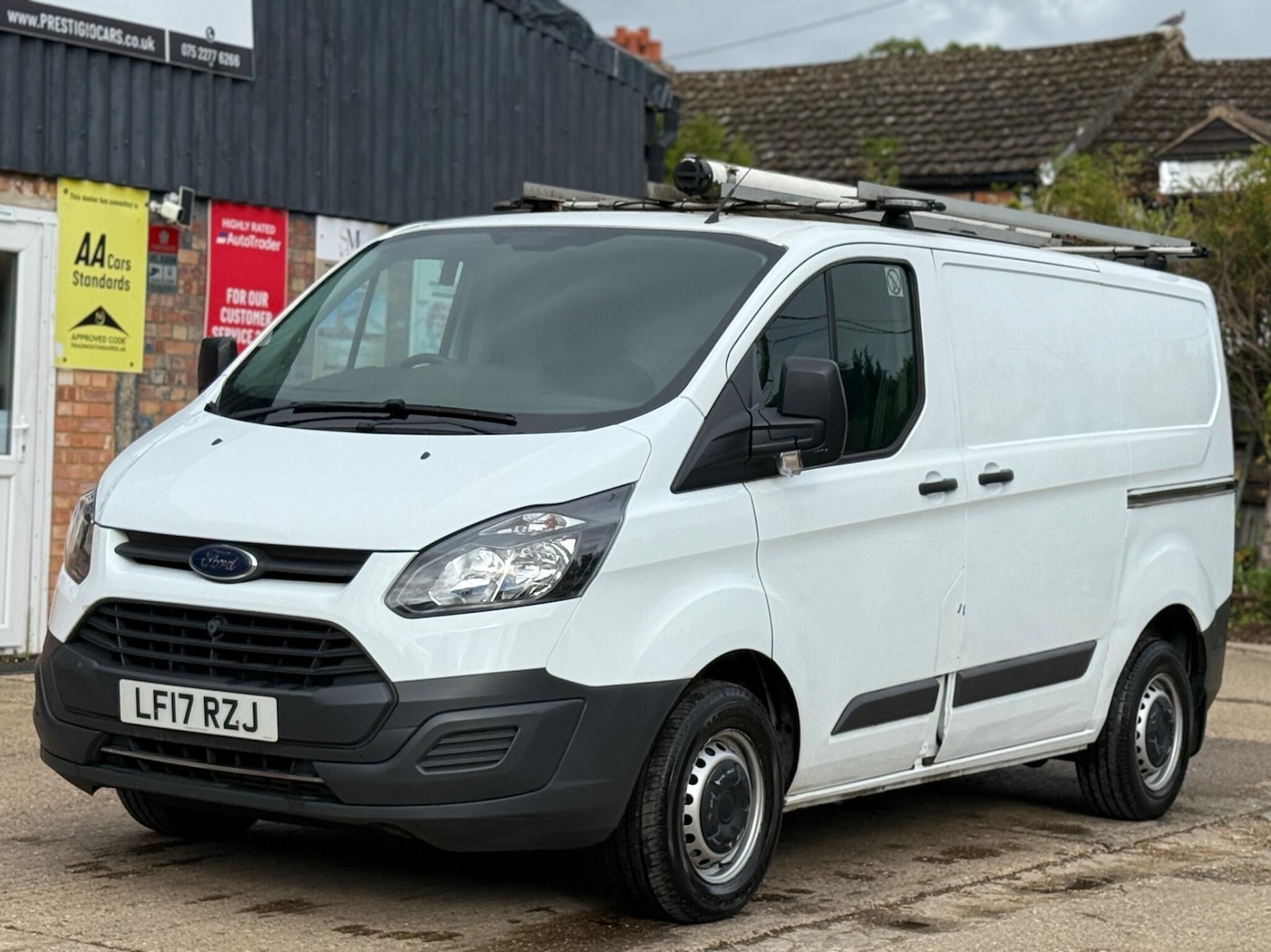 Used Ford Transit Custom 2017 for sale - 76253167: Photo 5