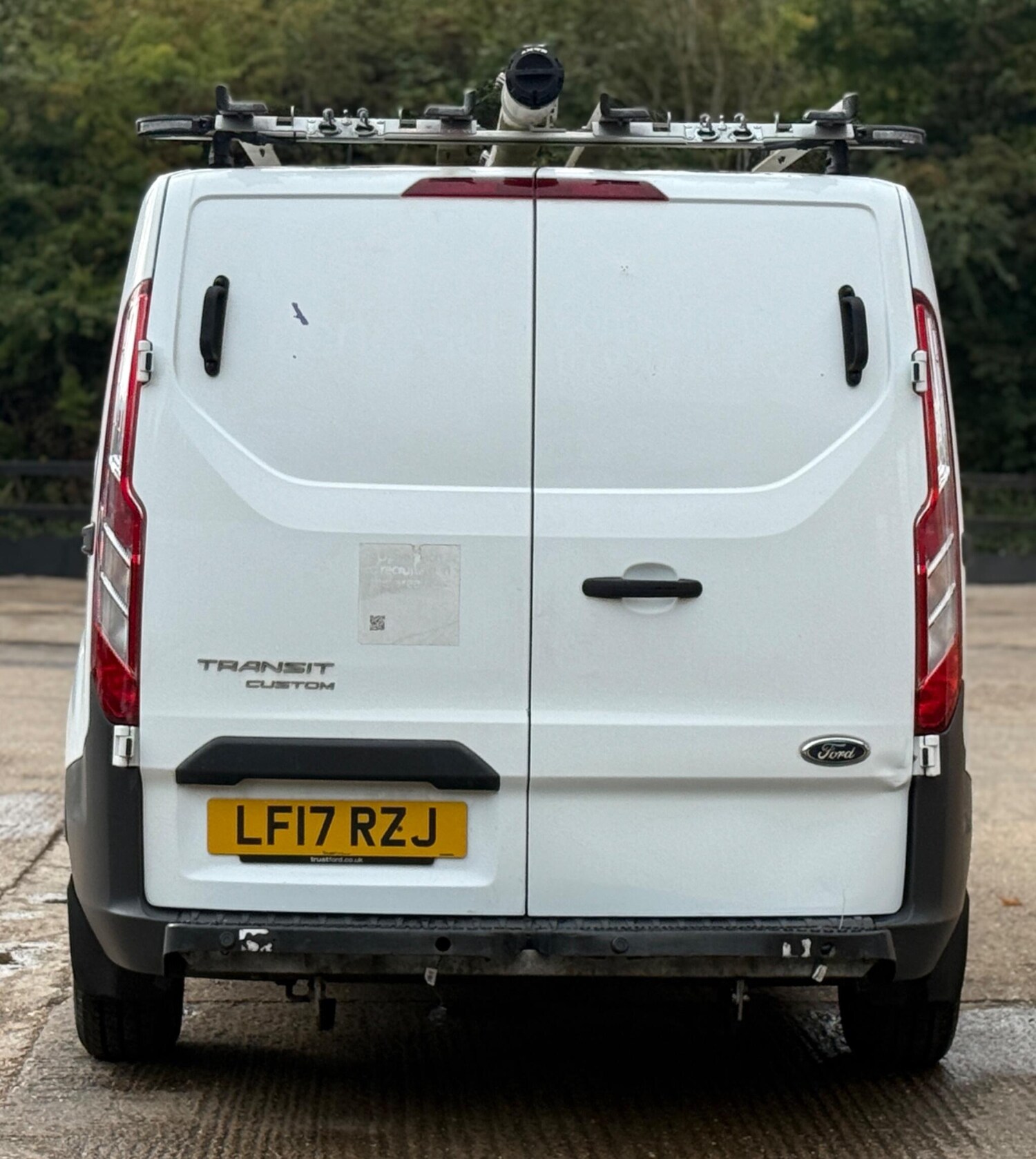 Used Ford Transit Custom 2017 for sale - 76253167: Photo 8