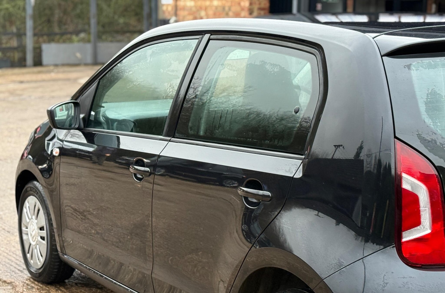 Used Volkswagen up! 2015 for sale - 77234034: Photo 23