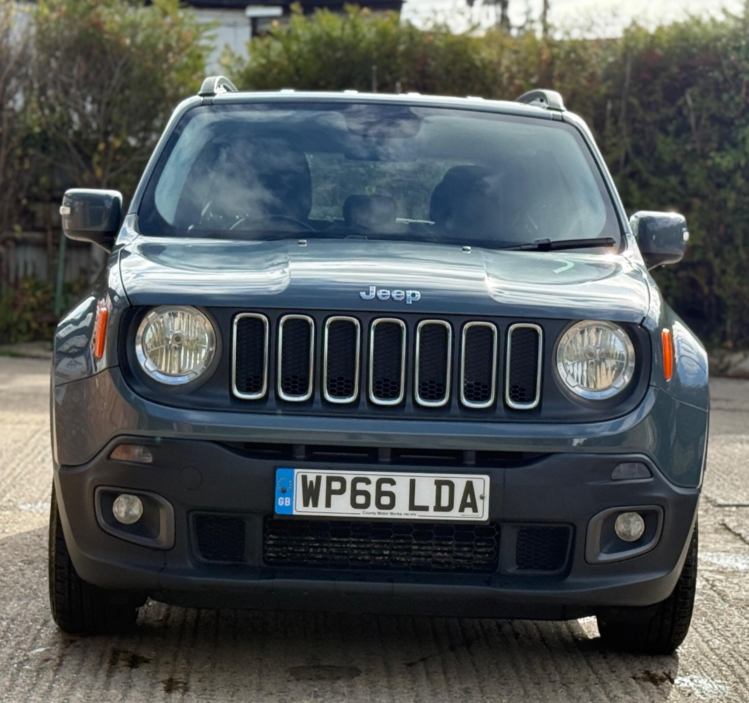 Used Jeep Renegade 2016 for sale - 76757102: Photo 3