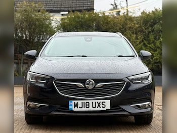 2018 (18) - 1.6 Turbo D ecoTEC Elite Nav Sports Tourer Euro 6 (s/s) 5dr